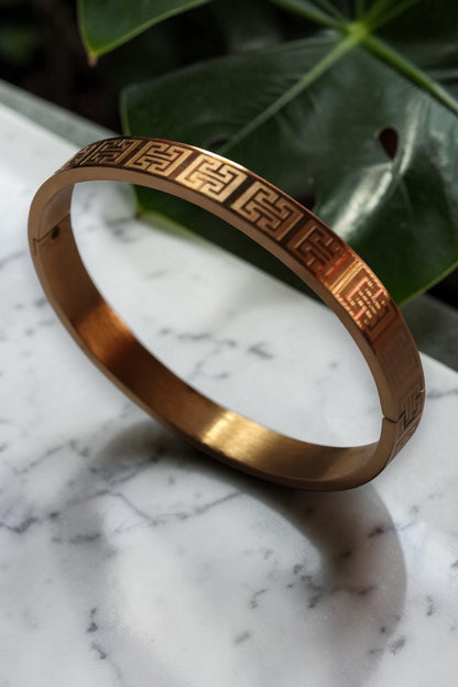 Golden designer Kada for Men | Stylish Gen-Z Men